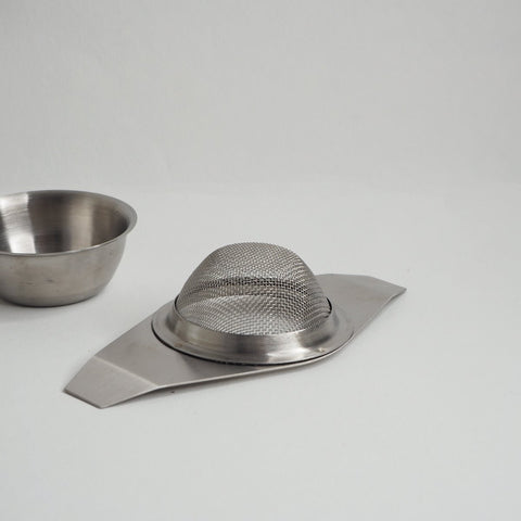 Double handled Tea Strainer - Teaspoon Tea Co