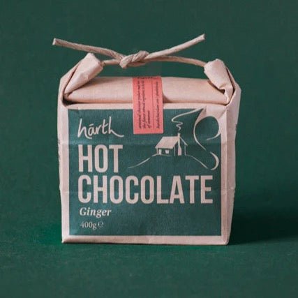 Box of härth hot chocolate ginger on a green background