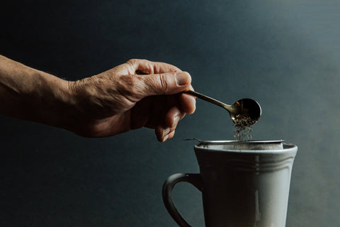 10 Mistakes New Loose Leaf Tea Drinkers Make (and How to Avoid Them) - Teaspoon Tea Co