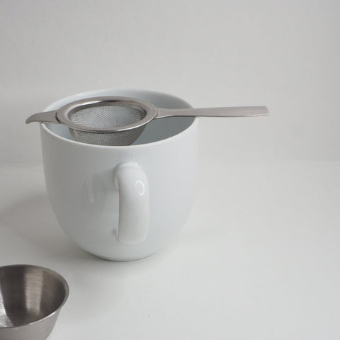 Long Handled Tea Strainer, with Drip Bowl - Teaspoon Tea Co