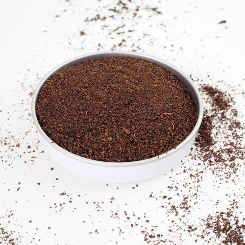 This shows a small dish of Decaffeinated Fine Tea from Teaspoon Tea Co.  The tea is fine and dusty compared to Large Leaf Tea but flavoursome and great value.  A decaff alternative to English Breakfast Tea